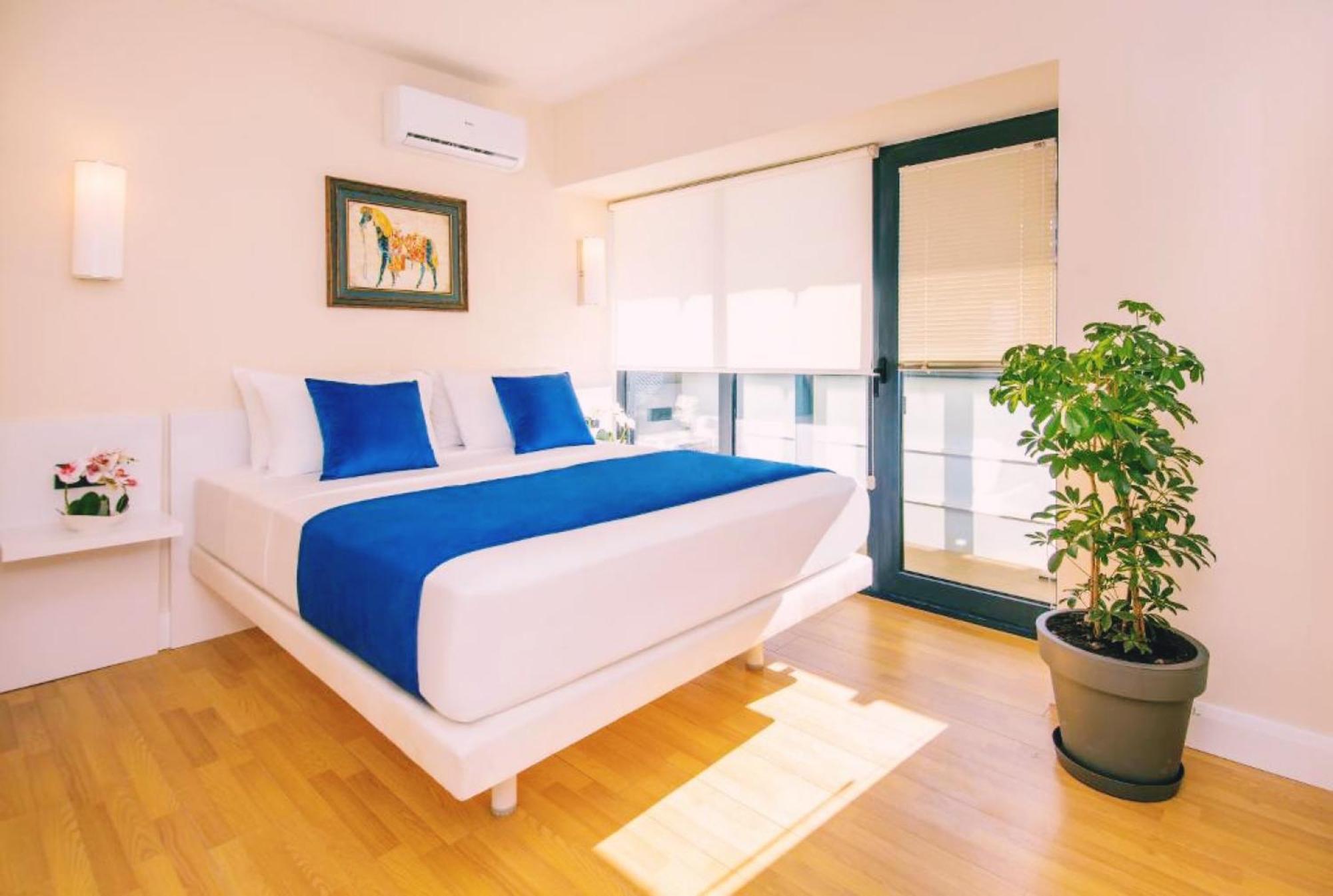 Delux Sea View Aparthotel In Orbi City Batumi Luaran gambar