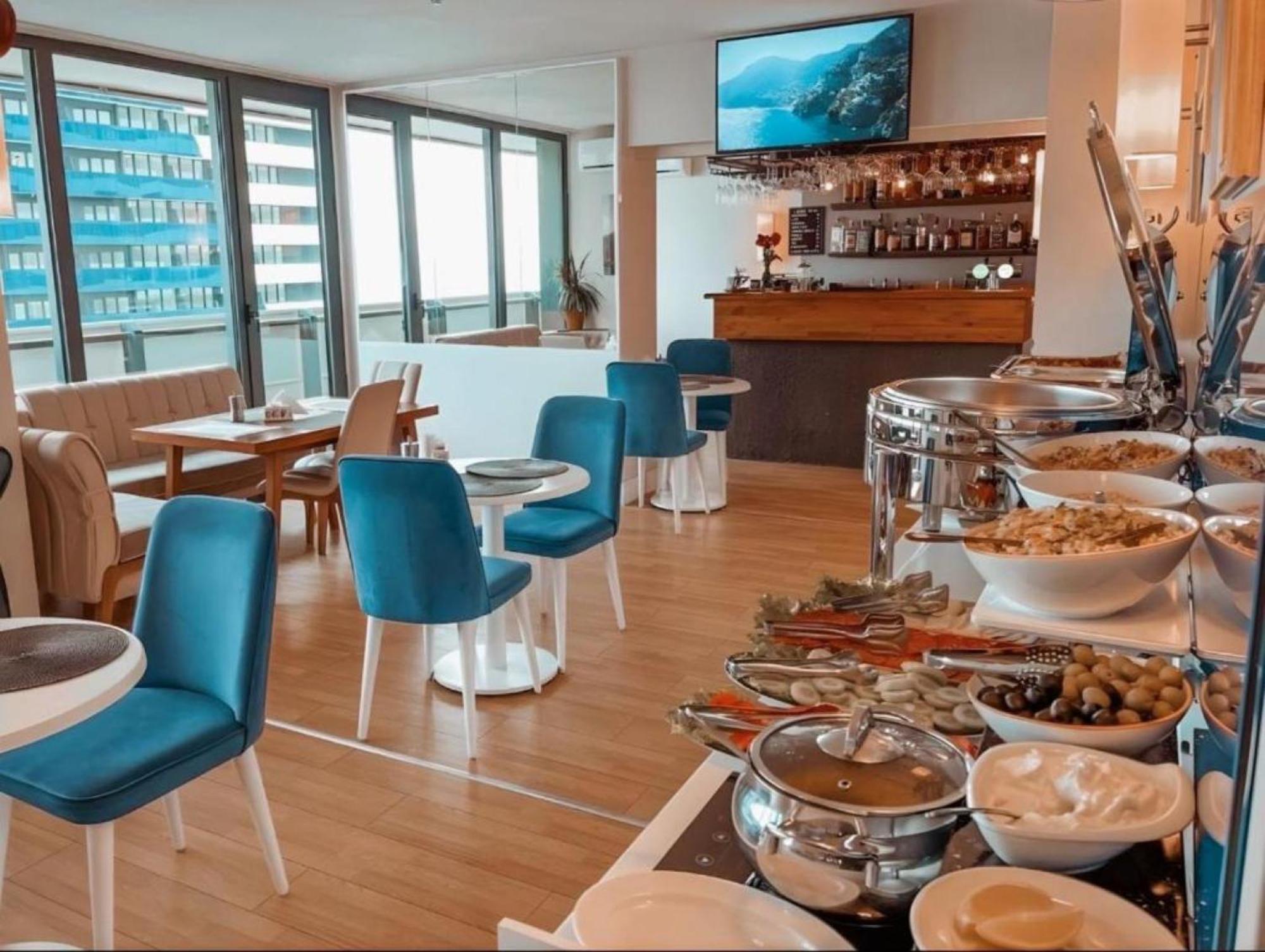 Delux Sea View Aparthotel In Orbi City Batumi Luaran gambar